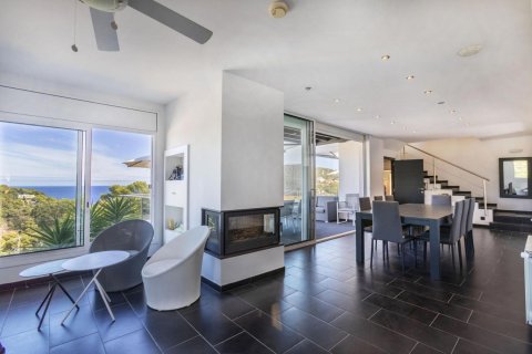 Купить дом в Тамариу, Испания с 5 комнат, № 1670 - фото 17