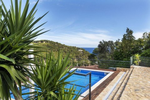 Купить дом в Тамариу, Испания с 5 комнат, № 1670 - фото 4