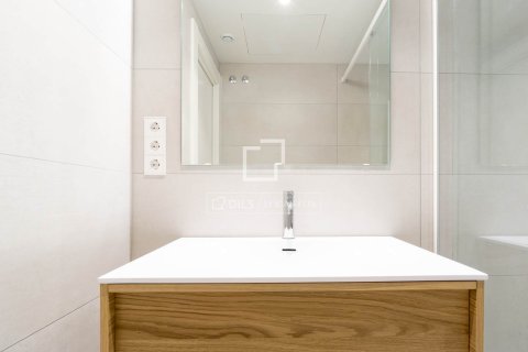 2 chambres apartment à vendre à Barcelona, Catalonia, Spain № 4013 - photo 13