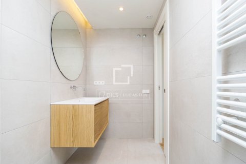 2 chambres apartment à vendre à Barcelona, Catalonia, Spain № 4013 - photo 14