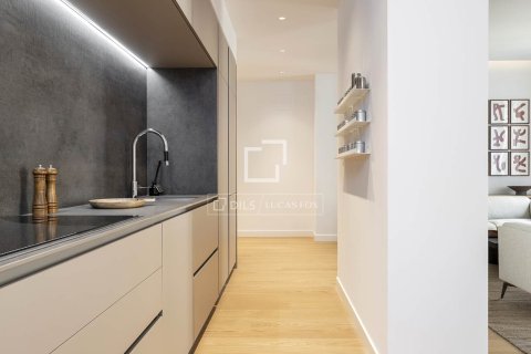 2 chambres apartment à vendre à Barcelona, Catalonia, Spain № 4017 - photo 11