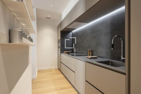 2 chambres apartment à vendre à Barcelona, Catalonia, Spain № 4017 - photo 10