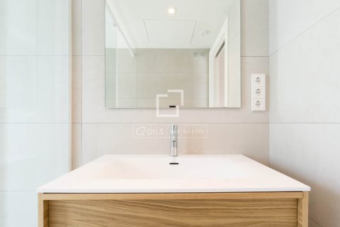 2 chambres apartment à vendre à Barcelona, Catalonia, Spain № 4015 - photo 16