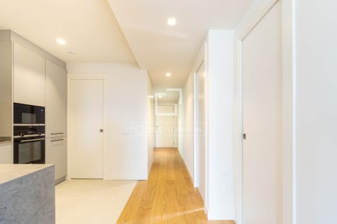 2 chambres apartment à vendre à Barcelona, Catalonia, Spain № 4015 - photo 3