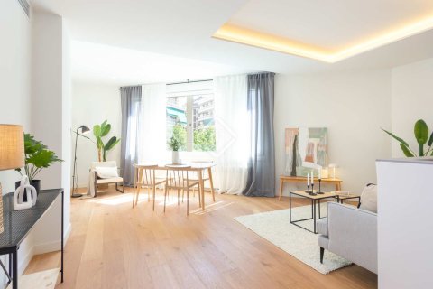 2 chambres apartment à vendre à Barcelona, Catalonia, Spain № 4015 - photo 25