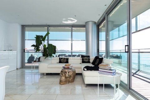 3 chambres apartment à vendre à Barcelona, Catalonia, Spain № 4016 - photo 4