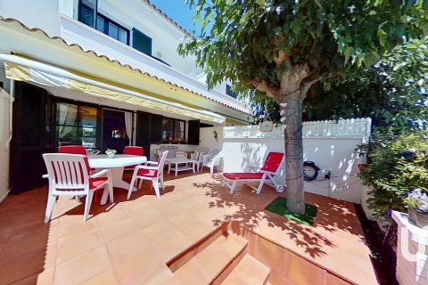 3 bedrooms townhouse for sale in Creixell, Tarragona, Catalonia, Spain № 4852