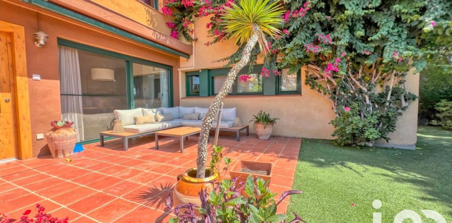 Таунхаус с 4 спальнями в Таррагоне, Каталония, Испания № 4854