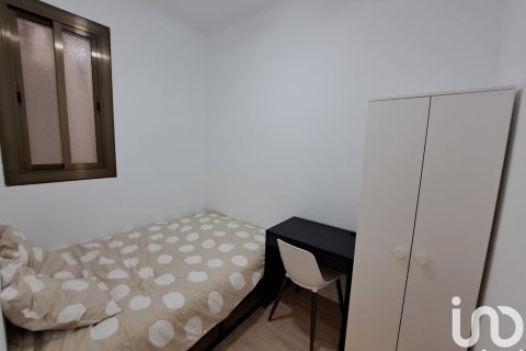 3 bedrooms apartment for sale in Barcelona, Catalonia, Spain № 4853 - photo 3