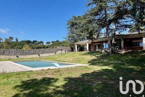 5 bedrooms apartment for sale in Sant Andreu de Llavaneres, Barcelona, Catalonia, Spain № 4910