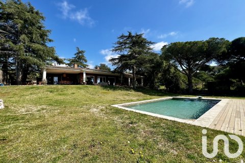 5 bedrooms apartment for sale in Sant Andreu de Llavaneres, Barcelona, Catalonia, Spain № 4910 - photo 2