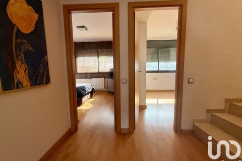 Купить дом в Сан-Андреу-де-Льяванерес, Испания с 4 спальни, 200м², № 4912 - фото 14