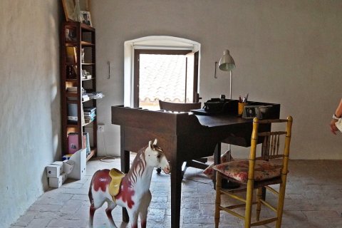 Купить дом в Торроэлья де Монтгри, Испания с 12 спален, 2062м², № 4869 - фото 17