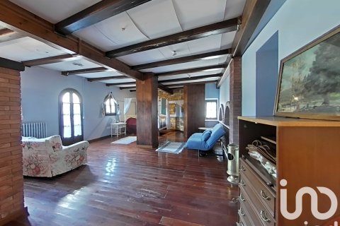 6 bedrooms castles for sale in Lleida, Catalonia, Spain № 4909 - photo 12