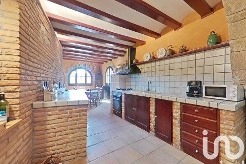 6 bedrooms castles for sale in Lleida, Catalonia, Spain № 4909 - photo 10