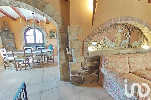 6 bedrooms castles for sale in Lleida, Catalonia, Spain № 4909 - photo 17