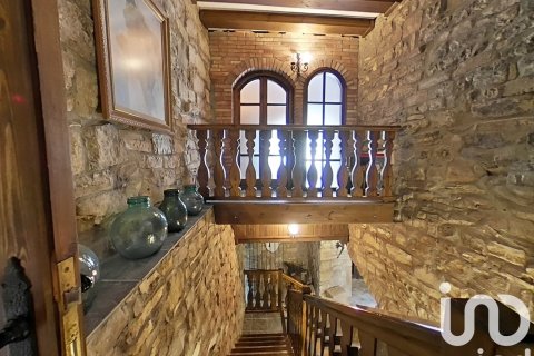 6 bedrooms castles for sale in Lleida, Catalonia, Spain № 4909 - photo 15