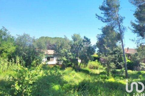 Земельный участок 1163м² в Беллатерре, Барселона, Каталония, Испания № 4908