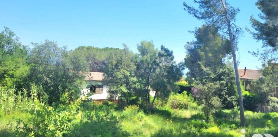 Земельный участок 1163м² в Беллатерре, Барселона, Каталония, Испания № 4908