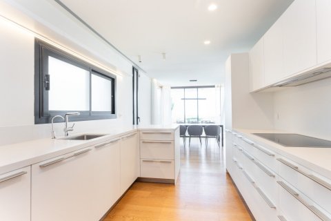 Снять в аренду дом в Барселона, Испания с 8 комнат, № 1565 - фото 10