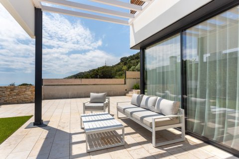 Снять в аренду дом в Барселона, Испания с 8 комнат, № 1565 - фото 4