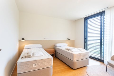 Снять в аренду дом в Барселона, Испания с 8 комнат, № 1565 - фото 12