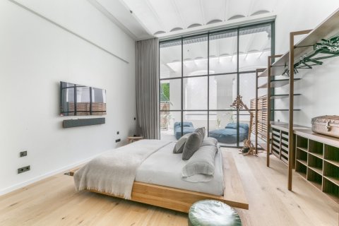 Снять в аренду квартиру в Барселона, Испания с 3 комнаты, № 1568 - фото 9