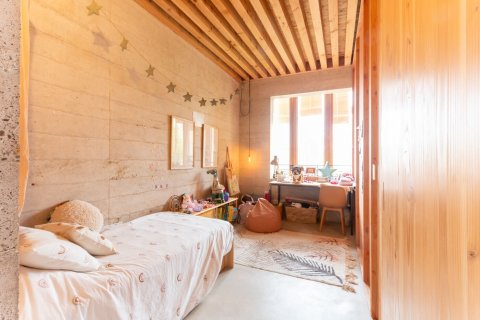 Снять в аренду дом в Барселона, Испания с 6 комнат, № 1570 - фото 17