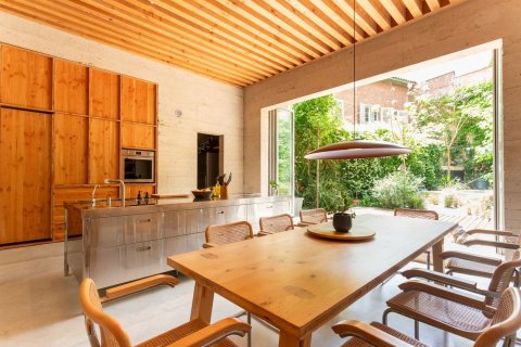 Снять в аренду дом в Барселона, Испания с 6 комнат, № 1570 - фото 3