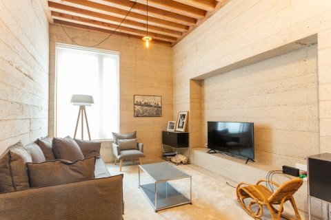 Снять в аренду дом в Барселона, Испания с 6 комнат, № 1570 - фото 8