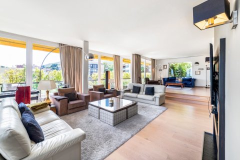 Снять в аренду квартиру в Барселона, Испания с 6 комнат, № 1566 - фото 7