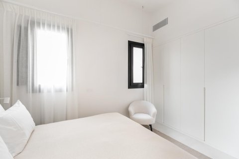 Снять в аренду квартиру в Барселона, Испания с 4 комнаты, № 1564 - фото 12