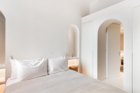 Снять в аренду квартиру в Барселона, Испания с 4 комнаты, № 1564 - фото 11