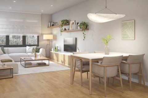 Apartamento de 4 dormitorios en venta en L'Hospitalet de Llobregat, Barcelona, Cataluña, Spain № 1075 - foto 2