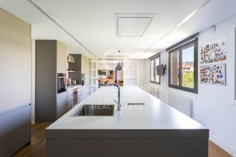 3 bedrooms apartment for sale in Barcelona, Catalonia, Spain № 6090 - photo 16