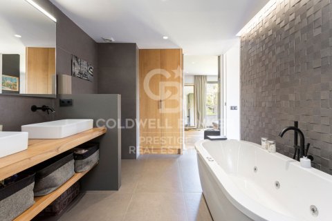 3 bedrooms apartment for sale in Barcelona, Catalonia, Spain № 6090 - photo 25