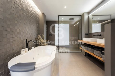 3 bedrooms apartment for sale in Barcelona, Catalonia, Spain № 6090 - photo 23