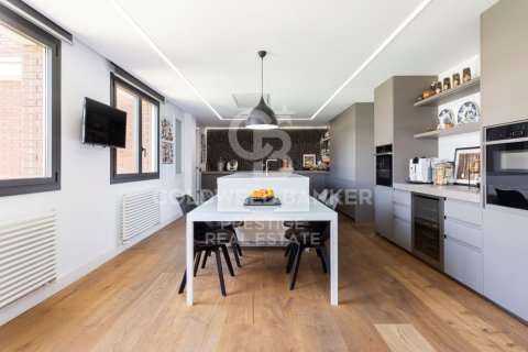 3 bedrooms apartment for sale in Barcelona, Catalonia, Spain № 6090 - photo 14