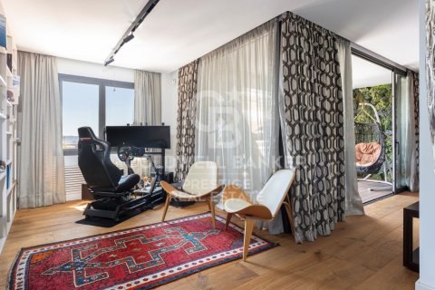 3 bedrooms apartment for sale in Barcelona, Catalonia, Spain № 6090 - photo 12