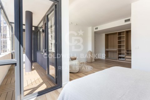 3 bedrooms apartment for sale in Barcelona, Catalonia, Spain № 6091 - photo 15