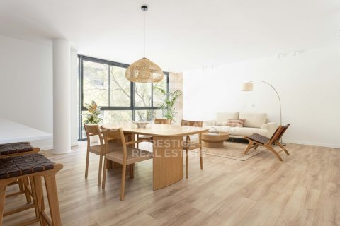 3 bedrooms apartment for sale in Barcelona, Catalonia, Spain № 6091 - photo 4