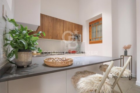 2 bedrooms apartment for sale in Barcelona, Catalonia, Spain № 6087 - photo 10