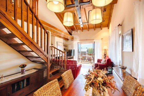 4 bedrooms apartment for sale in Girona, Catalonia, Spain № 6089 - photo 3