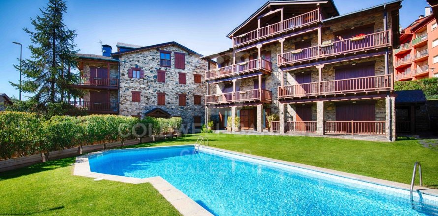 4 bedrooms apartment for sale in Girona, Catalonia, Spain № 6089