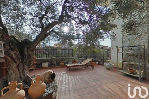 Купить дом в Термены, Испания с 5 спален, 238м², № 5066 - фото 2