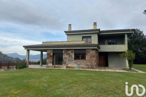 4 bedrooms house for sale in Bescano, Girona, Catalonia, Spain № 5070 - photo 2