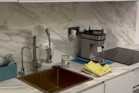 Купить квартиру в Барселона, Испания с 3 комнаты, 65м², № 6221 - фото 2