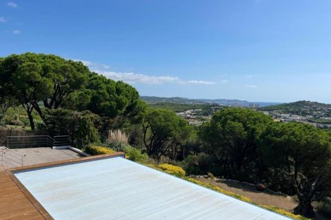6 bedrooms house for sale in Sant Feliu de Guixols, Girona, Catalonia, Spain № 6219 - photo 12