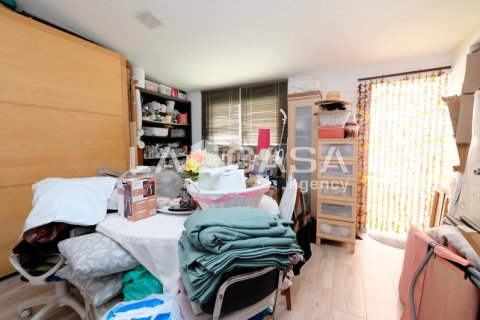 Купить квартиру в Сант-Андреу, Барселона, Испания с 2 спальни, 153м², № 2178 - фото 10