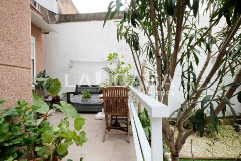 Купить квартиру в Сант-Андреу, Барселона, Испания с 2 спальни, 153м², № 2178 - фото 16